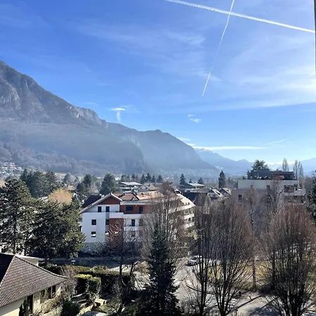 Chez Isabelle Et Florent - Logis Familial Du Lac Annecy Exterior photo