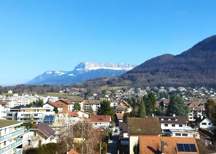 Chez Isabelle Et Florent - Logis Familial Du Lac